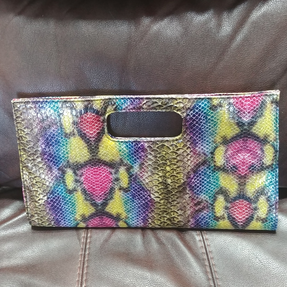 Charming Charlie Clutch